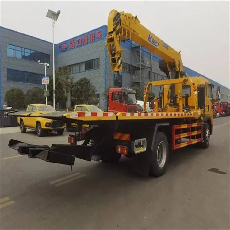 卢氏附近小随车吊出租电话，轻松解决搬运烦恼