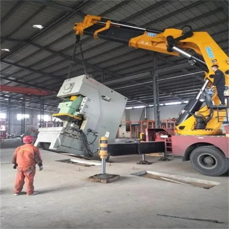 卢氏80吨折臂吊车出租附近电话