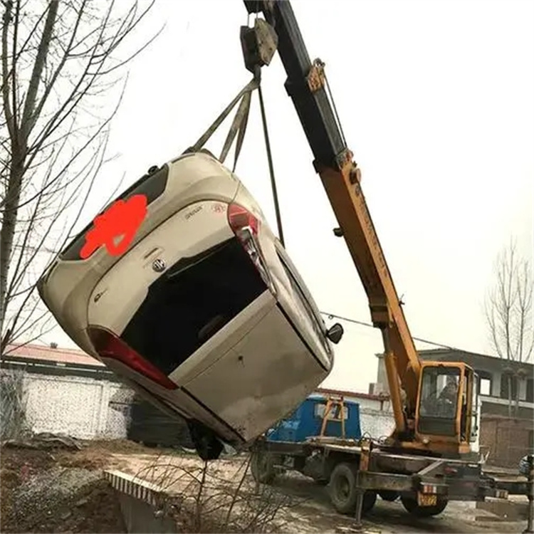 卢氏随时待命，吊车24小时道路救援服务全解析