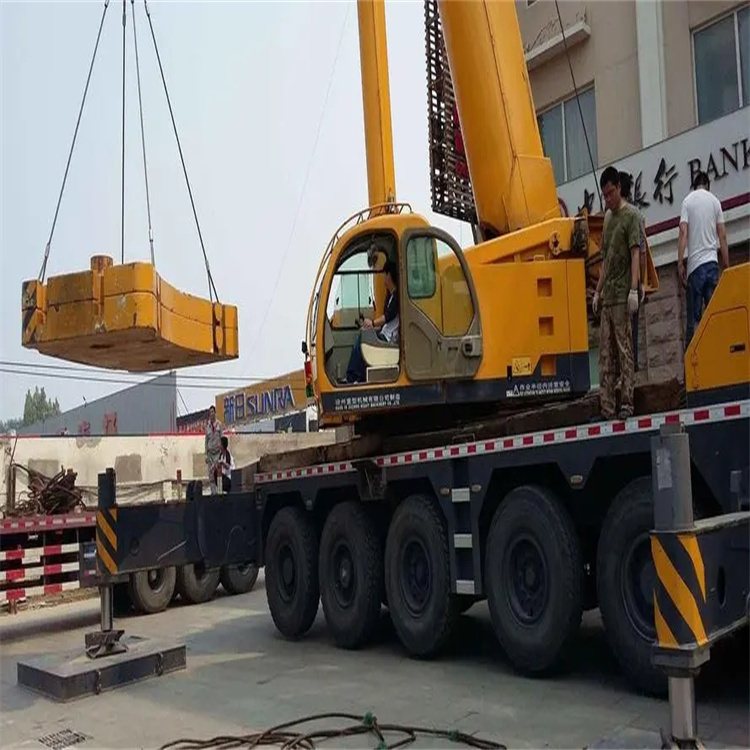 卢氏当地吊车出租|机器吊装|75吨|工厂搬迁服务